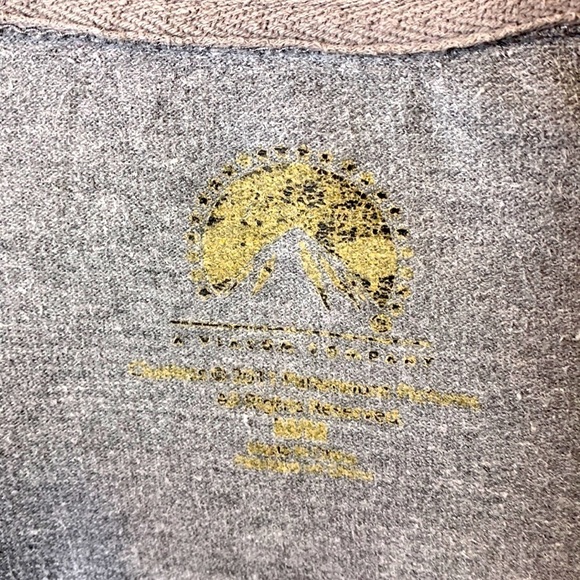 Clueless paramount sweatshirt size medium - Picture 2 of 4